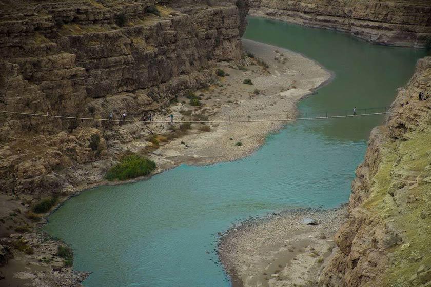 صدور سند مالکیت برای 4368 هکتار از بستر رودخانه‌های لرستان
